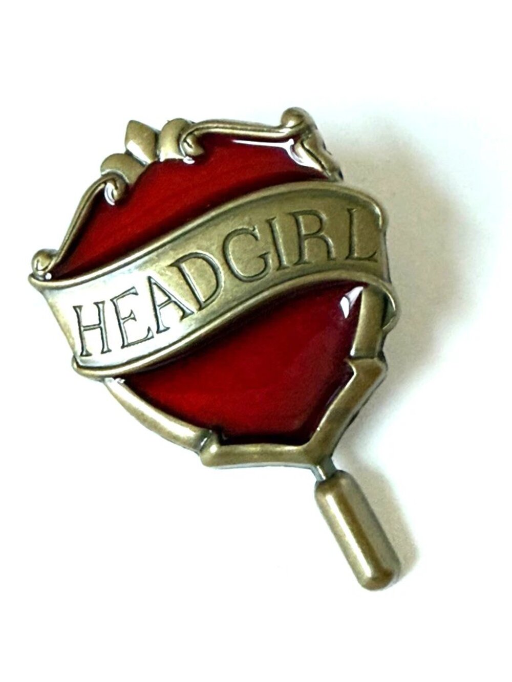 Head Girl Red Harry Potter Prefect Pin Universal Studios Gryffindor Badge Gold - Picture 2 of 8
